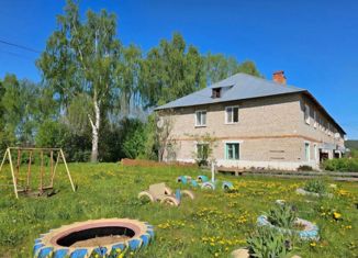 Продам 2-ком. квартиру, 44 м2, село Острожка, Зелёная улица, 44