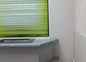 Продам офис, 33 м2, Альметьевск, улица Ризы Фахретдина, 34