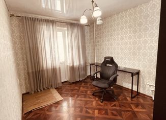 Продам 3-комнатную квартиру, 72 м2, Грозный, улица Эсет Кишиевой, 34А, 2-й микрорайон