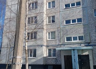 Продажа 2-комнатной квартиры, 52 м2, Чудово, улица Большевиков, 30