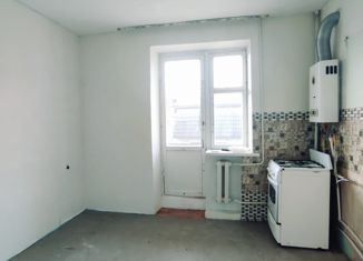 Продаю 3-ком. квартиру, 64.7 м2, Нальчик, Самотёчная улица, 31, район Александровка