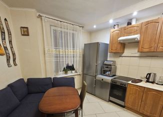 Продам 3-комнатную квартиру, 76 м2, Краснодар, ЖК Дыхание, улица Лётчика Позднякова, 2к4