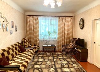 Продаю трехкомнатную квартиру, 74 м2, Бокситогорск, Советская улица, 11