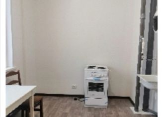 Сдается в аренду 3-комнатная квартира, 85.4 м2, посёлок городского типа Белый Яр, улица имени Анны Тихоновны Кугаевской, 2