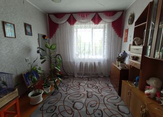 Четырехкомнатная квартира на продажу, 76 м2, село Амзя, улица Кудрявцева, 11