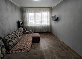 Продам 2-ком. квартиру, 46 м2, Стерлитамак, улица Худайбердина, 137