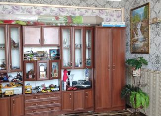 Трехкомнатная квартира на продажу, 60 м2, Каменск-Шахтинский, улица Пугачёва, 5