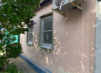 Продаю дом, 60 м2, Калмыкия, улица Губаревича