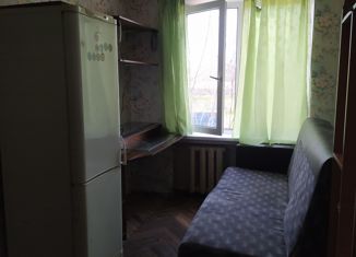 Продаю комнату, 58 м2, Санкт-Петербург, Витебский проспект, 31к1, метро Международная