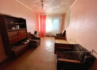 Продам 2-ком. квартиру, 49.8 м2, Ртищево, улица Образцова, 42