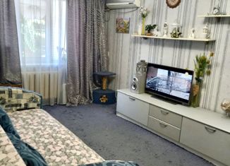 Продам 2-комнатную квартиру, 43.1 м2, Ахтубинск, улица Щербакова, 6
