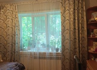 Продается 3-комнатная квартира, 64.7 м2, Приволжск, Революционная улица, 124