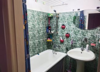 Продаю трехкомнатную квартиру, 69.9 м2, посёлок городского типа Сокол, улица Королёва, 13