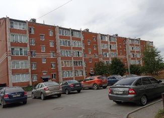 Продажа 2-комнатной квартиры, 50 м2, Пласт, улица Галкина, 1