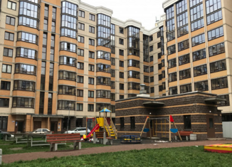 Продажа двухкомнатной квартиры, 44.2 м2, Ломоносов, Михайловская улица, 51