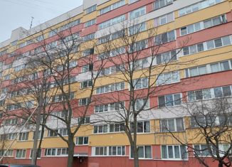 Продаю комнату, 59.6 м2, Санкт-Петербург, проспект Маршала Жукова, 74к1, метро Проспект Ветеранов