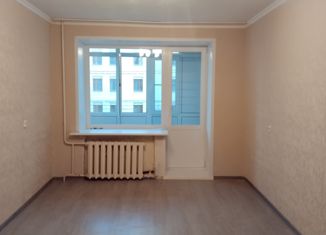 Продается трехкомнатная квартира, 59 м2, рабочий посёлок Борисоглебский, Юбилейная улица, 15