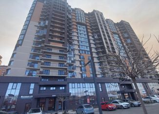 3-комнатная квартира на продажу, 97.2 м2, Астрахань, улица Набережная Приволжского Затона, 20Г, Кировский район