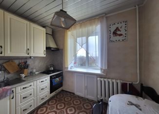 3-ком. квартира на продажу, 62 м2, Александров, улица Ческа-Липа, 2