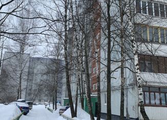 Продажа трехкомнатной квартиры, 64 м2, Новгородская область, улица Зелинского, 40к2