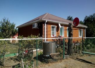 Продается дом, 80 м2, село Средний Егорлык, Краснопартизанская улица, 19