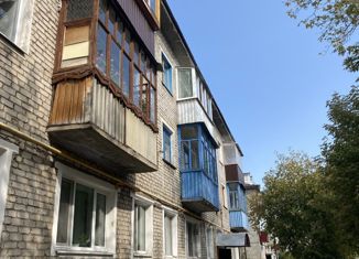 Продажа 2-ком. квартиры, 42 м2, Волжск, Коммунистическая улица, 7