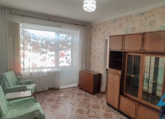 Продам 2-ком. квартиру, 45.3 м2, Хабаровский край, Октябрьский проспект, 30