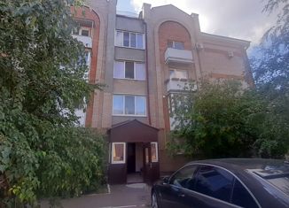 Продам трехкомнатную квартиру, 178.6 м2, Оренбургская область, Литейная улица, 67