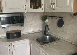 Продается 1-комнатная квартира, 36.3 м2, Нижний Новгород, улица Александра Люкина, 9, метро Буревестник