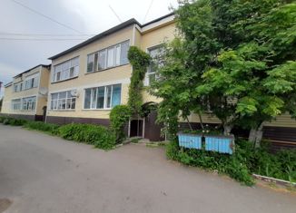 Продается 2-комнатная квартира, 50.4 м2, Омская область, улица Гагарина, 3