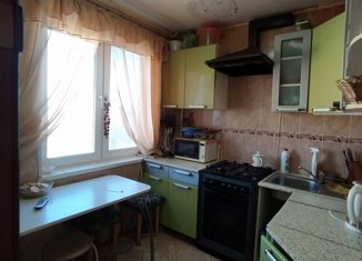 Продажа 3-комнатной квартиры, 61.2 м2, Новотроицк, Зелёная улица, 55А