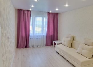 Продам 1-ком. квартиру, 34 м2, Чебоксары, ЖК Солнечный Парк, улица писателя Лаврентия Таллерова, 24