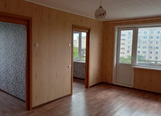 4-комнатная квартира на продажу, 62 м2, Новотроицк, Зелёная улица, 63А