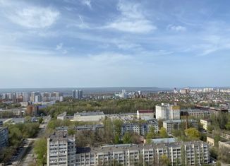 Продается трехкомнатная квартира, 70 м2, Самара, 4-й проезд, 67Б, метро Московская