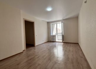 Продается 2-комнатная квартира, 73 м2, Самара, улица Николая Баженова, 3, метро Безымянка