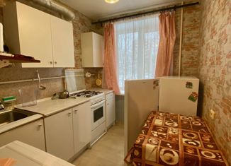 1-ком. квартира на продажу, 28.9 м2, Петергоф, улица Халтурина, 11