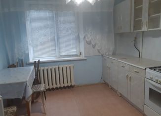 Сдается в аренду 2-комнатная квартира, 54 м2, Альметьевск, улица Сулеймановой, 10