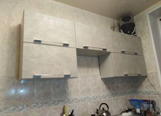 Продаю 2-комнатную квартиру, 55 м2, Соликамск, улица Розалии Землячки, 14