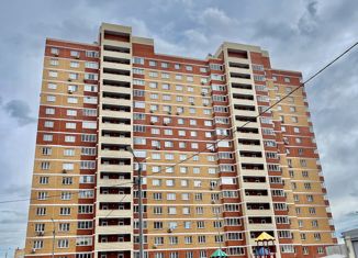 Продажа трехкомнатной квартиры, 96 м2, Тульская область, проспект Ленина, 142