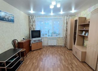 Продажа двухкомнатной квартиры, 41.5 м2, Новочебоксарск, Комсомольская улица, 6