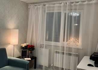 Продам 1-комнатную квартиру, 40 м2, Петрозаводск, улица Петрова, 23