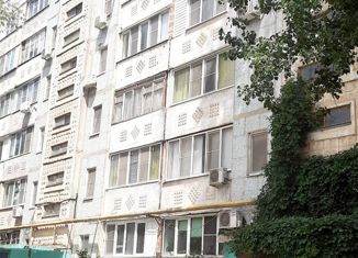 Продаю двухкомнатную квартиру, 52 м2, Астраханская область, Кубанская улица, 72