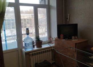 Продам двухкомнатную квартиру, 35 м2, Каменск-Шахтинский, Заводская улица, 4