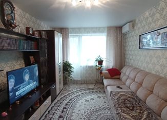 Продажа двухкомнатной квартиры, 44 м2, Кемеровская область, Октябрьский проспект, 52