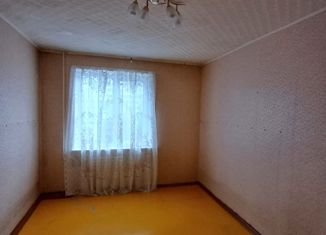 Продам двухкомнатную квартиру, 52 м2, Иркутская область, проспект Мира, 2