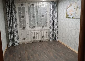 Продам трехкомнатную квартиру, 65.2 м2, поселок городского типа Архара, улица Победы, 43