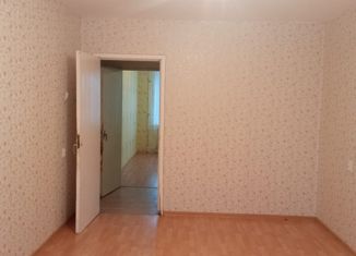 Трехкомнатная квартира на продажу, 74 м2, поселок Аннино, улица 10-й Пятилетки, 4