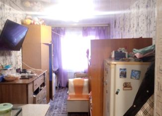 Продается 1-комнатная квартира, 18 м2, Усолье-Сибирское, улица Толбухина, 29