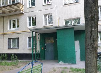 Продаю 2-ком. квартиру, 47 м2, Москва, улица Фёдора Полетаева, 15к3, улица Фёдора Полетаева