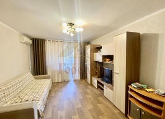 Продам двухкомнатную квартиру, 50 м2, Борисоглебск, улица Чкалова, 4